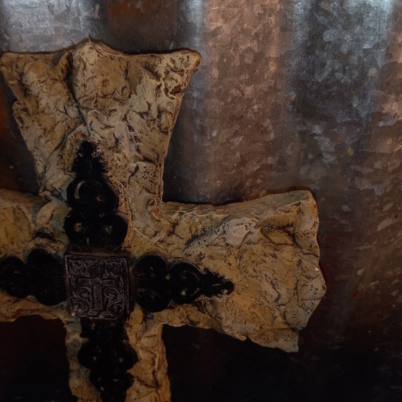 Decorative Wall Cross - Picture 4 of 7